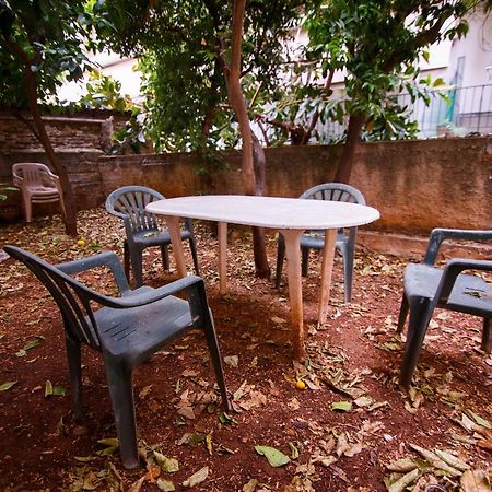 Birbili Youth Guest House 雅典 外观 照片